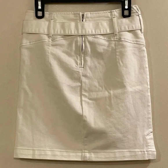 FREE‎ PEOPLE NWOT Livin It Up Pencil Skirt in White - Picture 6 of 10